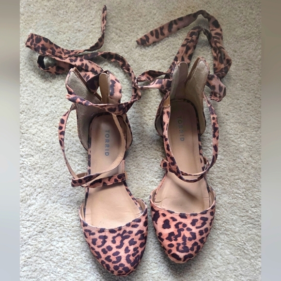torrid Shoes - Torrid Leopard Print Ankle Wrap Flats Size 7.5 Wide